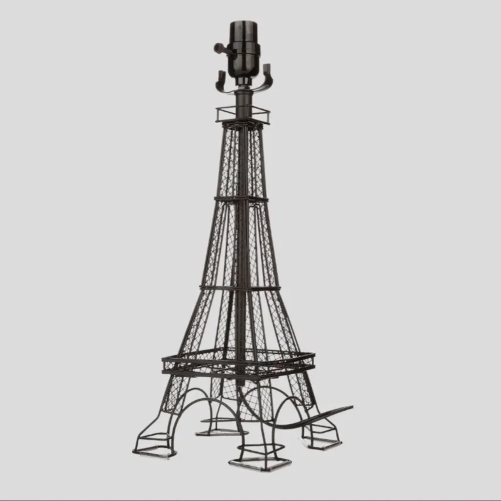 Eiffel Tower Black Metal Art lamp Sculpture